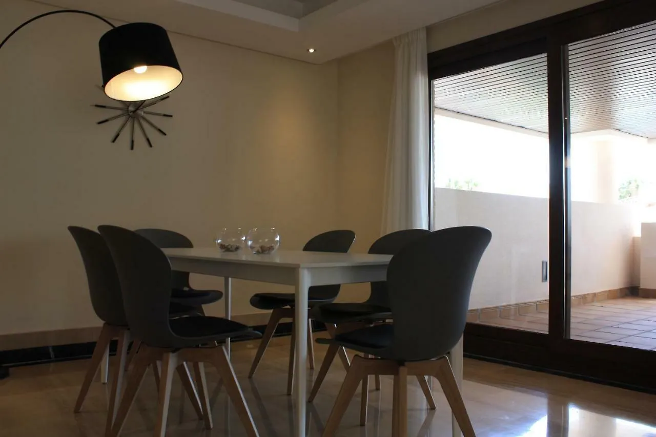 104 - Apartment With Private Swimming Pool Estepona